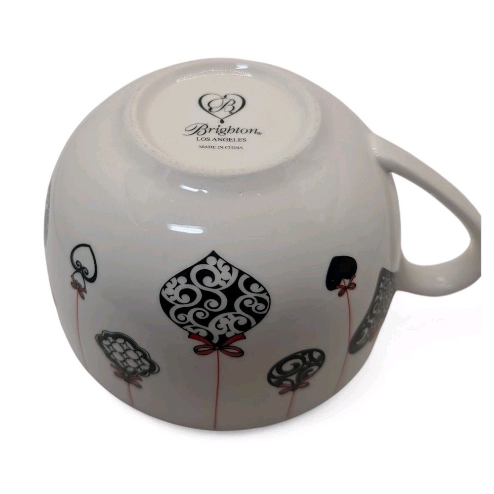 Brighton Coffee Mug Christmas Ornamants White Red Black Sixteen Ounces Retro - Picture 8 of 11